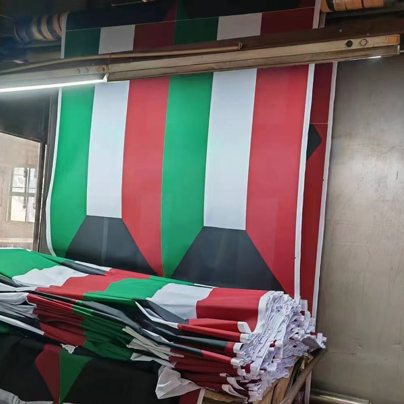 Kuwait flag 03-Gahumi Costom Flags.jpg